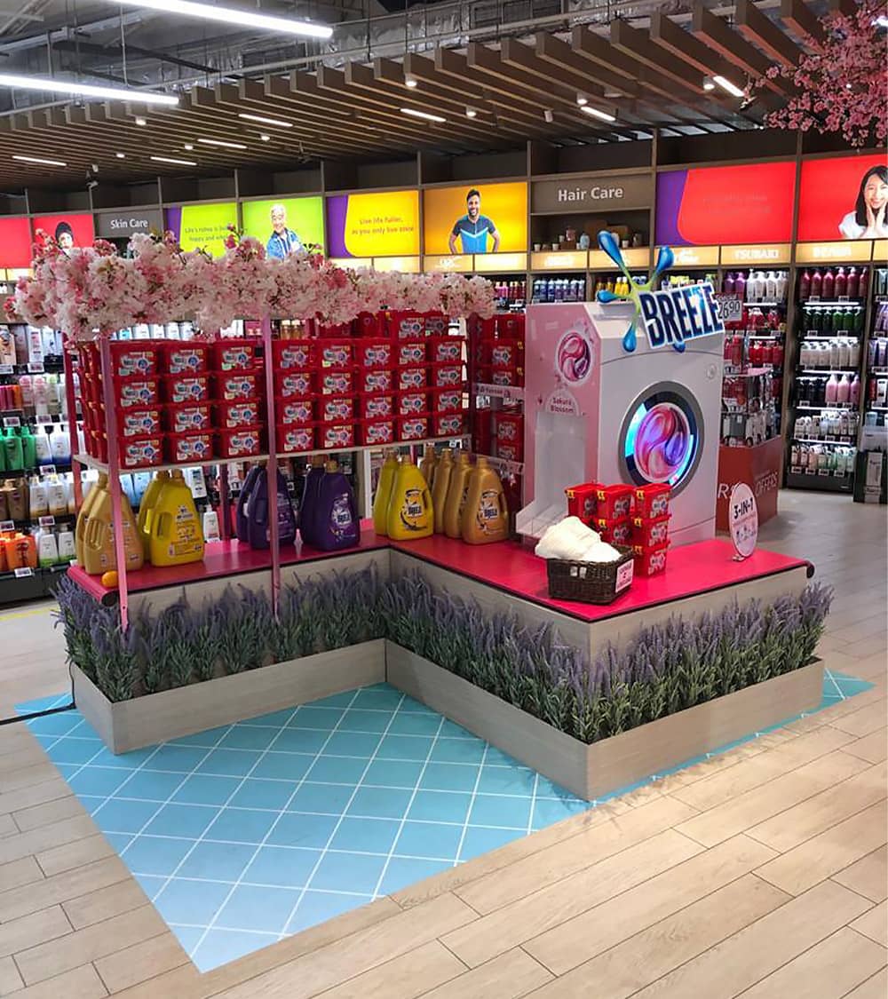 Super/Hyper Market Impactful Displays