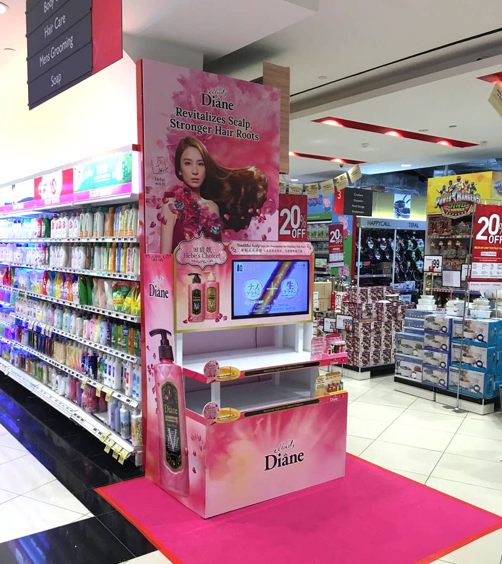 Super/Hyper Market Impactful Displays